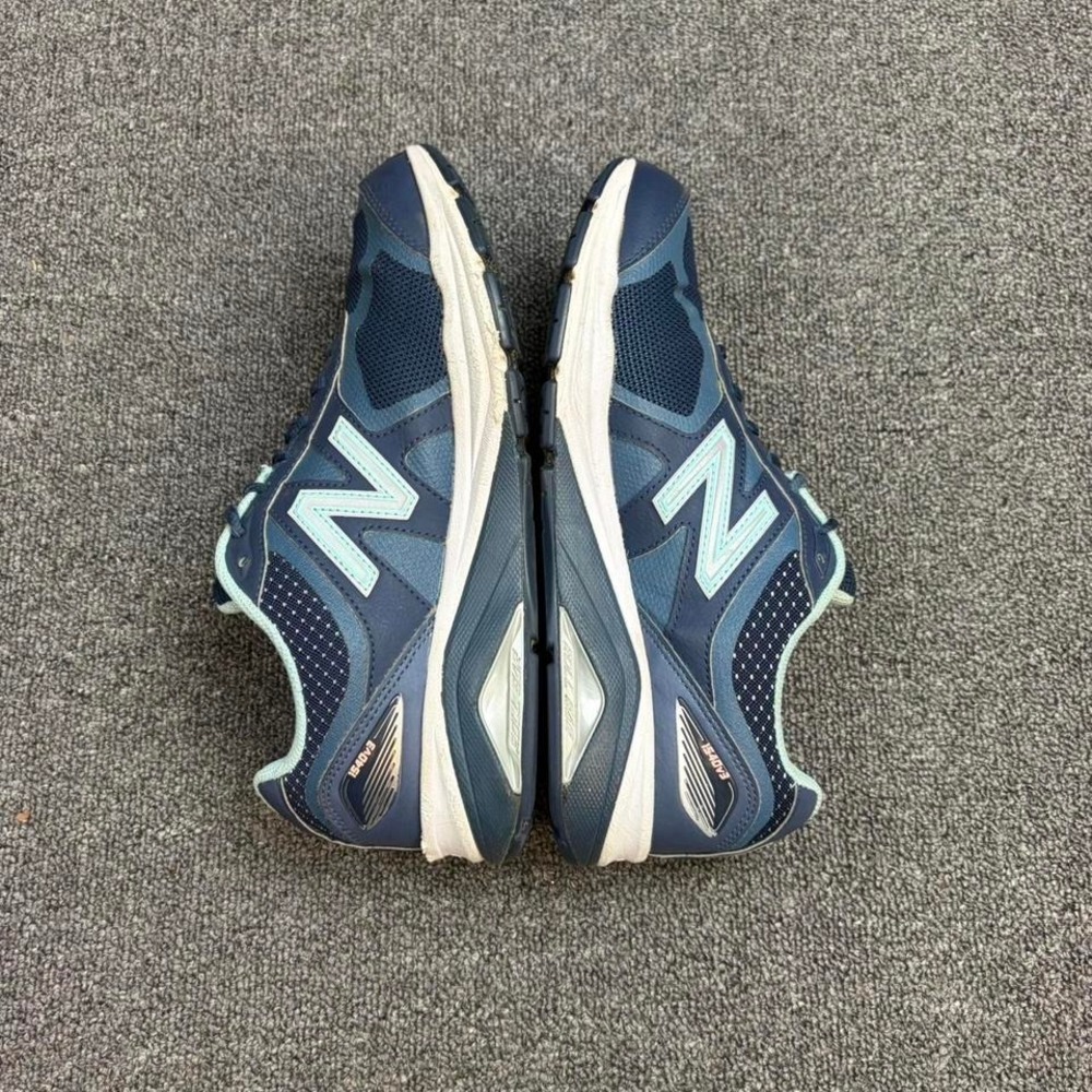 New Balance 1540v3 Running Shoes Sneakers Navy Silver Size 10.5 D - Picture 8 of 8